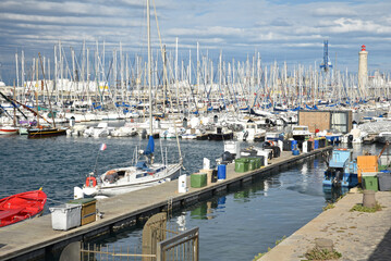 La marina de S&egrave;te en automne. France