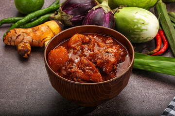 Indian cuisine - spicy chicken vindaloo