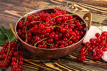 Ripe and juicy red currants berry