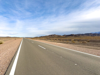 Paisaje de carretera desértica 