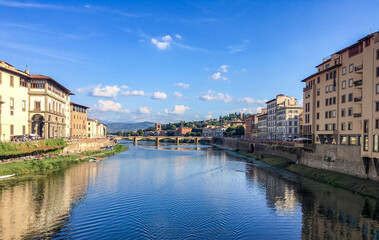 Naklejka premium Florence, the cradle of the Renaissance, dazzles with its iconic Duomo, world-class art, and timeless charm set against the picturesque Tuscan landscape.