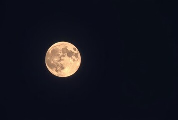 Obraz premium Astronomical Supermoon A supermoon observed and studied by astro