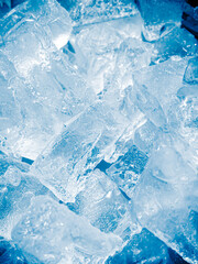 icecubes background,icecubes texture,icecubes wallpaper,ice helps to feel refreshed and cool water from the icecubes helps the water refresh your life and feel good.ice drinks for refreshment business