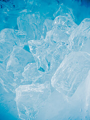 icecubes background,icecubes texture,icecubes wallpaper,ice helps to feel refreshed and cool water from the icecubes helps the water refresh your life and feel good.ice drinks for refreshment business