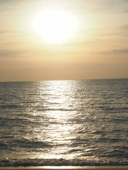 Fototapeta premium sunset, palm, beach, tree, tropical, sea, ocean, sky, sun, water, silhouette, travel, island, sunrise, evening, hawaii, nature, paradise, summer, palm tree, landscape, coast, dusk, sundown, vacation