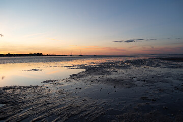 Fototapeta premium Couché de soleil à Fouras-les-bains en Charente-Maritime, France, Europe
