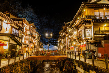 山形県　銀山温泉・ライトアップ
