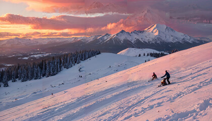 Coucher de soleil sur les pistes enneig&eacute;es