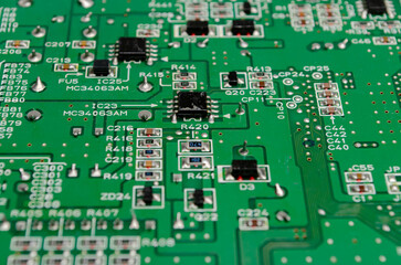 Electronic printed circuit board with SMD components