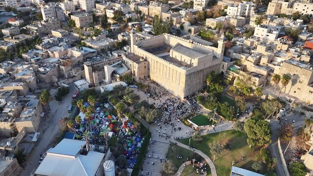 Cave of the Patriarchs crowded in Hebron, israel
drone view from west bank, Israel, Hebron, 22 november, 2024, 
