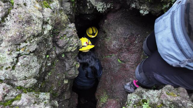 Exploring Caverns in Parque el Ajusco, Mexico City: An Adventurous Journey