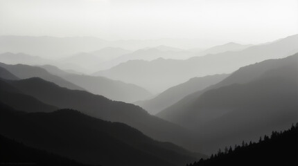 Naklejka premium Majestic Mountain Range Silhouette in Dramatic Black and White Photography
