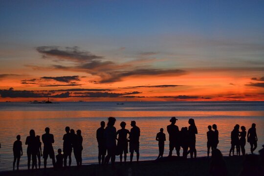 People Watching Beaches Group Of Five Girls Watching Sunset On The