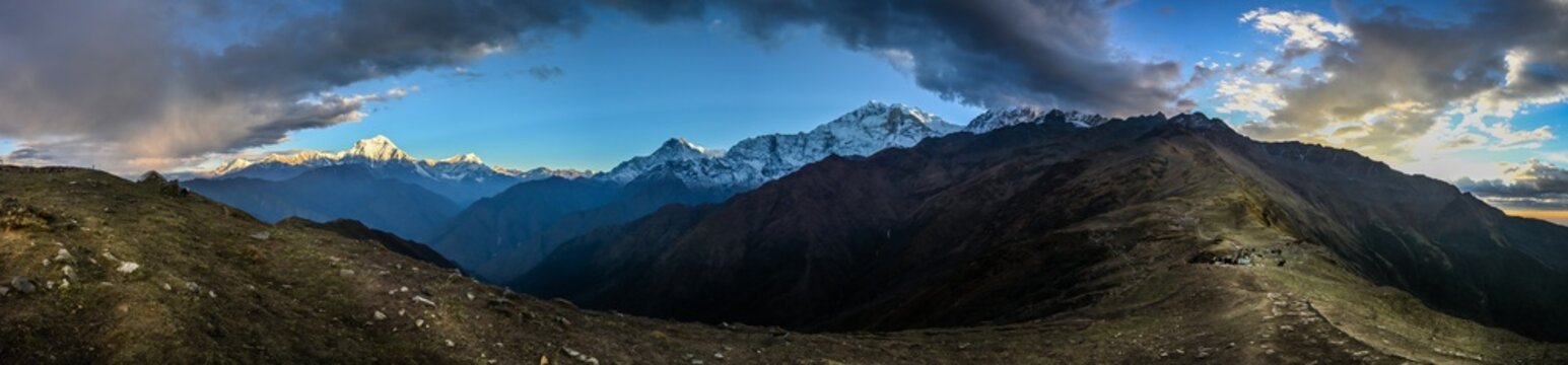 Panoramic view of Annapurna range and Dhaulagiri from Khopra Ridge, Nepal