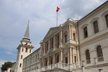 Obraz premium Kuleli Military School. The Kuleli Military School building, originally the Kuleli Cavalry Barracks. Istanbul, Turkey
