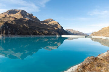 water damn hydroelectric power