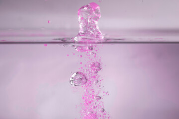farbe tropfen wasser pink