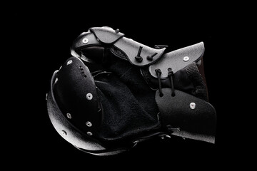 Historical European martial arts armor gear for fighters. Armor Gauntlets Gloves Battle Crusades...
