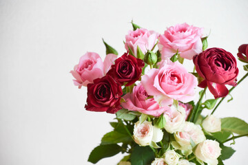 Naklejka premium スプレー薔薇の花束
