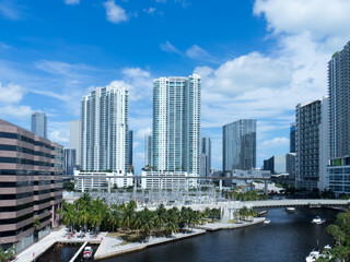 Fototapeta premium Miami, Florida residential area. Miami is a seaport city on the Atlantic Ocean in south Florida, USA.