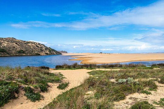 Praia da Bordeira, Algarve, Portugal. Parque Natural do Sudoeste Alentejano e Costa Vicentina.
