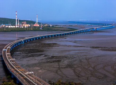 Aerial view of Atal Setu bridge over the Arabian Sea with beautiful buildings and clear sky, Sewri, Mumbai, India.