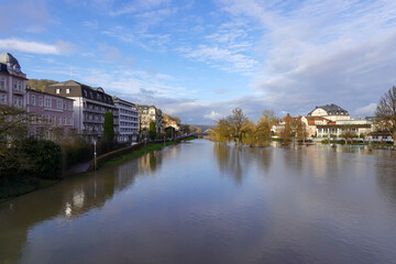 Obraz premium Hochwasser in der Stadt Bad Kissingen - Germany