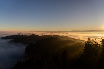 Obraz premium Sonnenaufgang Mittelland