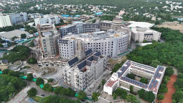 Overview of modern architecture in Chennai, showcasing Zoho&rsquo;s headquarters.