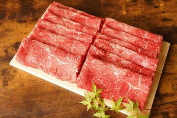 黒毛和牛特選赤身肉　