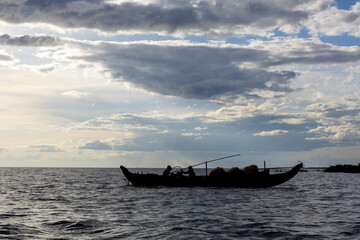 Fishing on Tonle Sap Lake, Cambodia, boats and the horizon line