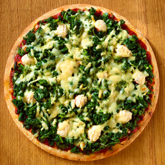Pizza Spinat mit Kaese und Feta, Topshoot, Pizza, Spinat, Feta, 