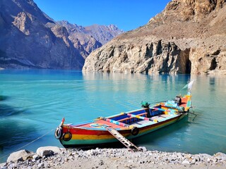 boats at the lakeside