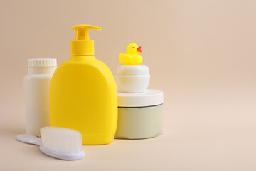 Adorable and delightful Baby Bath Essentials in a cheerful and bright shade 