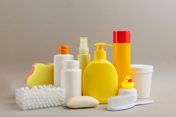 Adorable and delightful Baby Bath Essentials in a cheerful and bright shade 