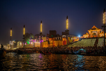 Das Dev Deepavali  ist das Fest von Kartik Poornima, das in der Stadt Varanasi Uttar Pradesh,...