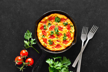 Frittata with tomatoes and spinach
