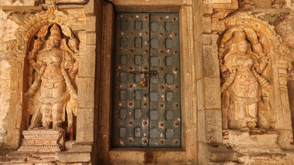 India, Tamil Nadu, Kudumiyamalai, Beautifully Carved Garbhagriha Entrance with Dwarapal, Arilmigu Kuduminathar Temple.