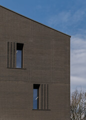 Moderne neue Geb&auml;ude in der Stadt, Licht und Schatten