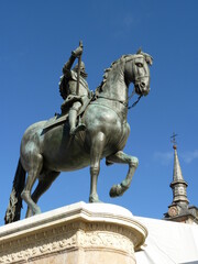 Obraz premium Plaza Mayor Madrid Spain horse statue