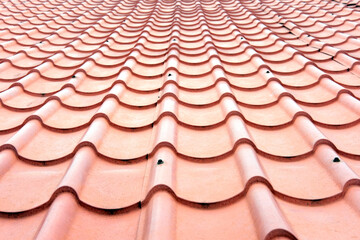 Double corrugated roof tiles and plan