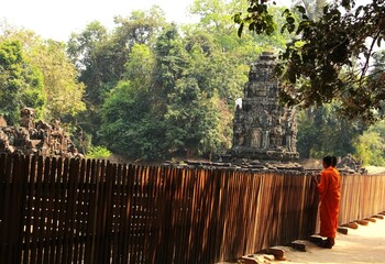 monks 