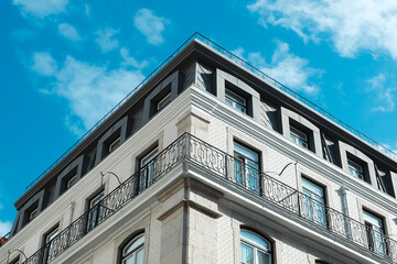 Obraz premium Facade of a typical building in the downtown city of Lisbon Portugal