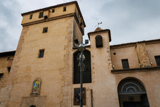 Fachada del palacio condal de Cocentaina, Patrimonio hist&oacute;rico de Espa&ntilde;a, fotograf&iacute;a tomada el 25 de noviembre de 2024