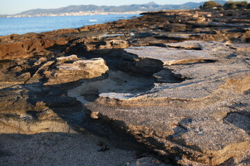 lava rocks in hawaii