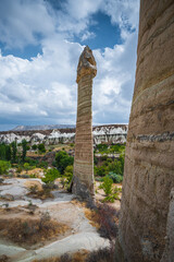 panorama sulle tipiche formazioni rocciose della cappadocia