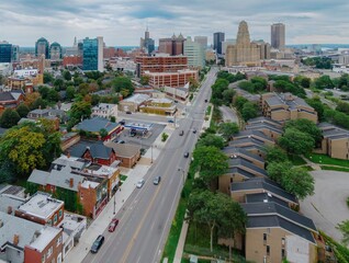 Naklejka premium Residential housing and city skyline of downtown Buffalo, New York, United States.