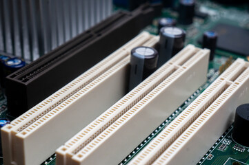 Electronic printed circuit board with smd components and memory slots