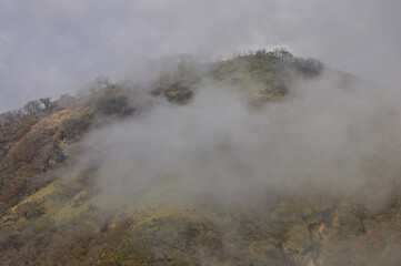 丹沢山地の丹沢山より　晴れ行く不動ノ峰
