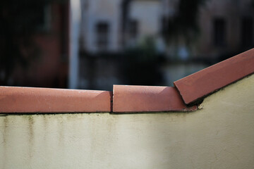 Camminare e fotografare la bellezza italiana nelle sue parti più affascinanti e nascoste 